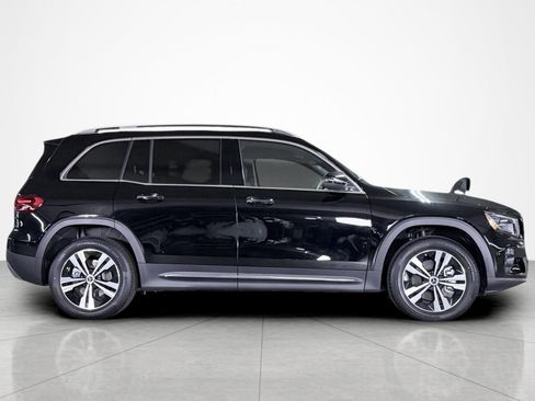 New 2025 Mercedes-Benz GLB 250 4MATIC image 6