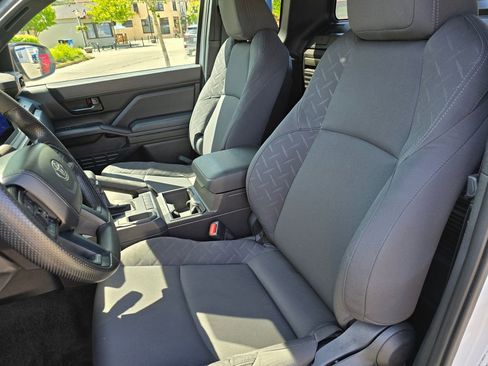 Used 2024 Toyota Tacoma SR RWD image 18