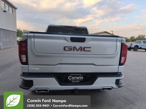 Used 2021 GMC Sierra 1500 Elevation AWD/4WD image 4