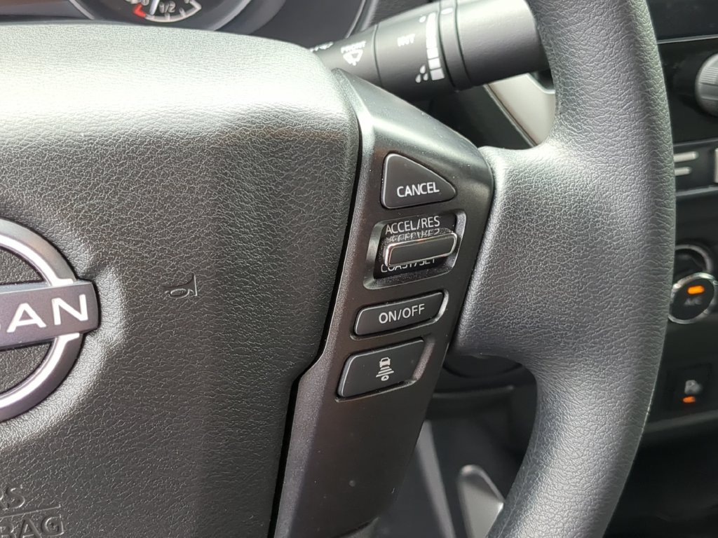 Certified 2025 Nissan Frontier SV RWD image 19