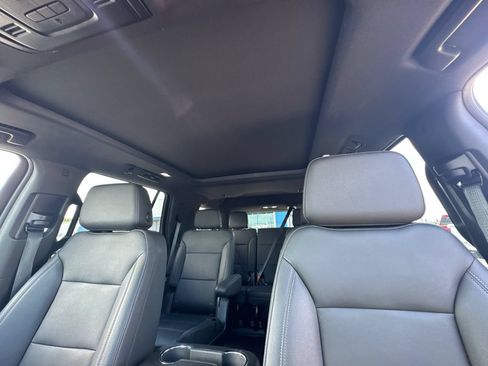 Used 2023 Chevrolet Tahoe LT w/ LT Signature Plus Package AWD/4WD image 33