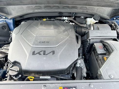 Used 2025 Kia Telluride S image 34