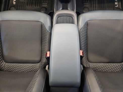 New 2026 Nissan Leaf Platinum+ w/ Cargo Package (Platinum+) image 20