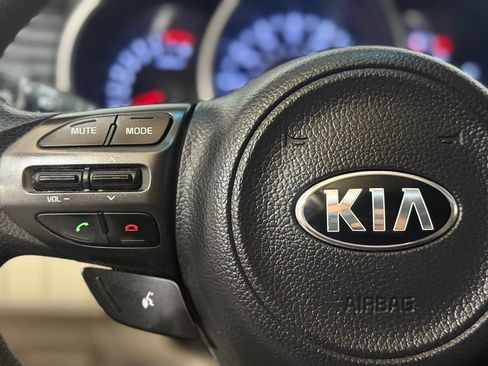 Used 2015 Kia Optima LX FWD image 24