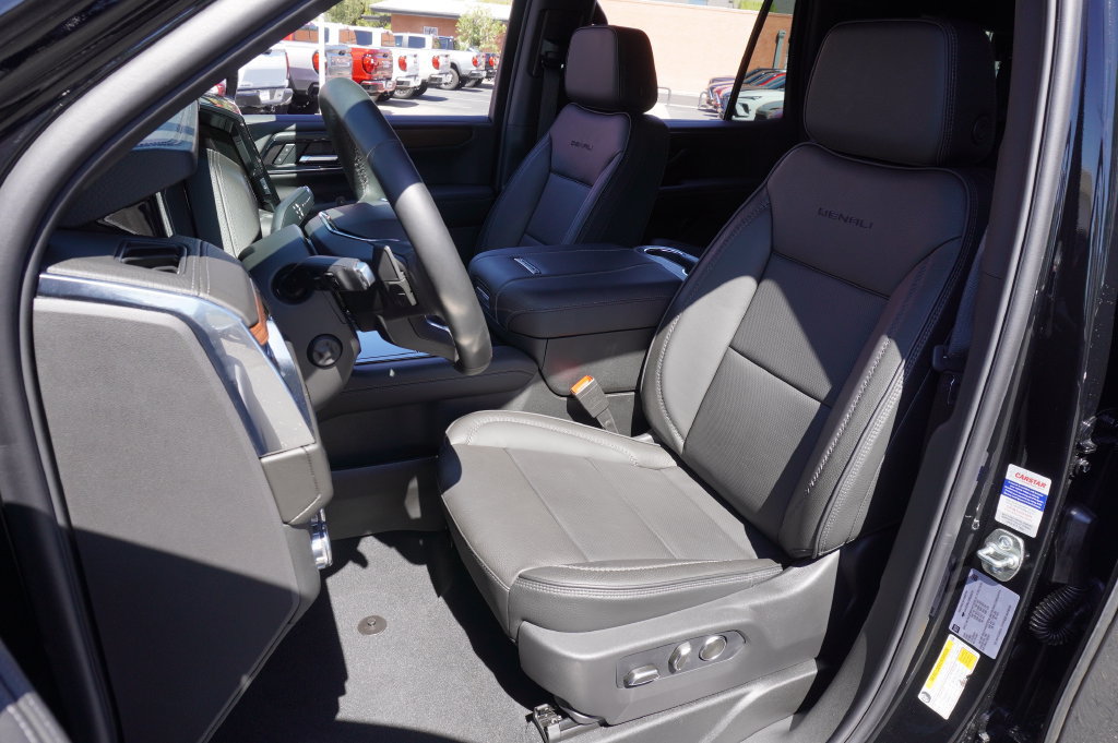 Certified 2026 GMC Yukon Denali AWD/4WD image 15
