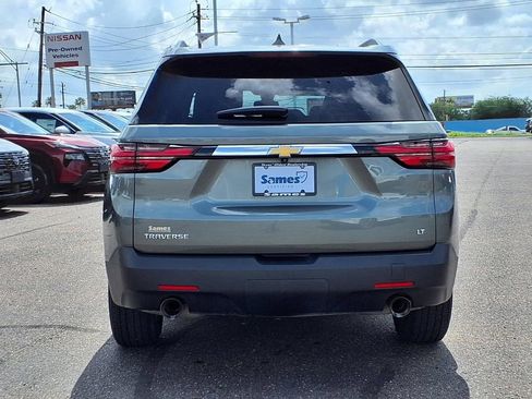 Used 2023 Chevrolet Traverse LT FWD image 7