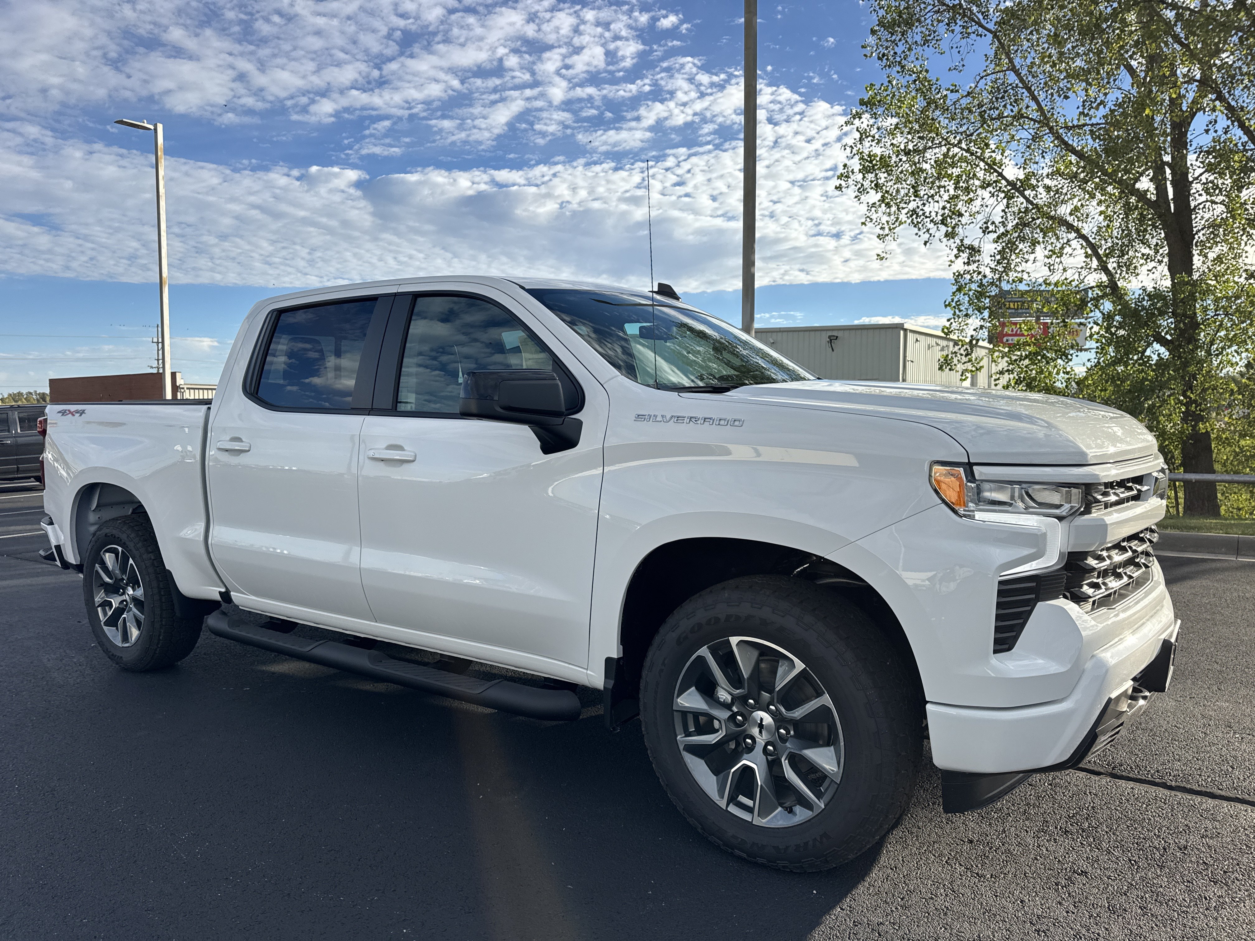 New 2026 Chevrolet Silverado 1500 RST w/ Convenience Package II AWD/4WD image 4