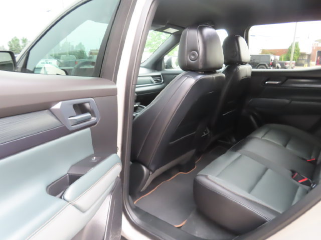 New 2026 GMC Terrain AT4 w/ Convenience Package III AWD/4WD image 20