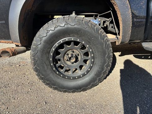 Used 2012 Ford F150 Raptor w/ Raptor Luxury Pkg image 9