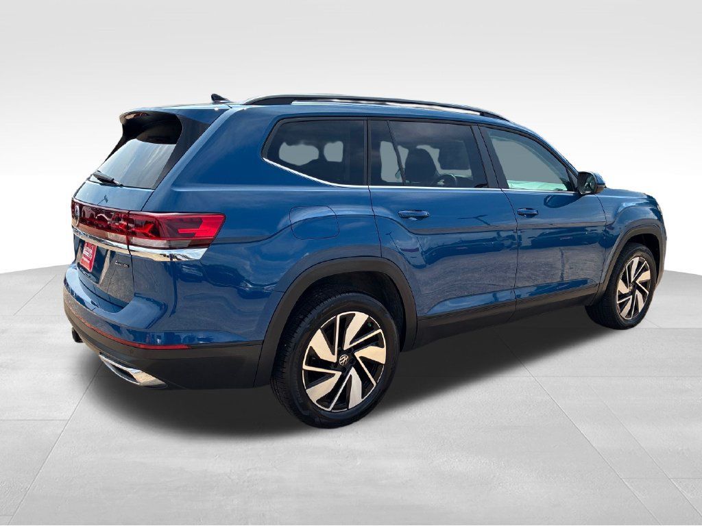 Used 2026 Volkswagen Atlas SE AWD/4WD image 5
