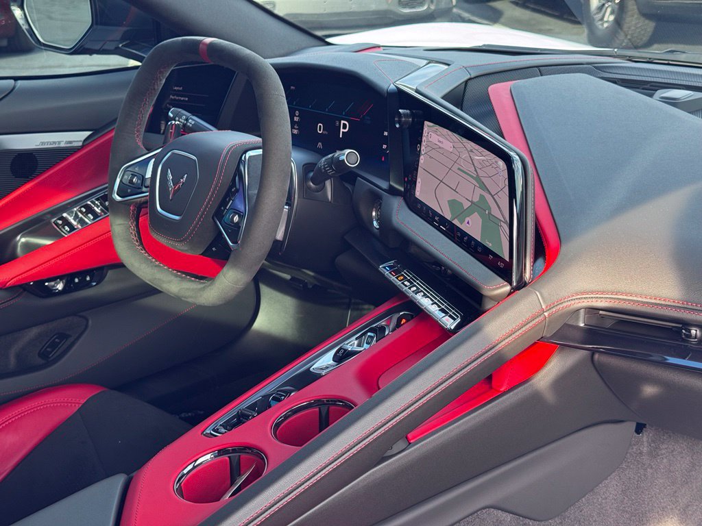 Used 2026 Chevrolet Corvette Stingray Preferred Conv w/ Z51 Performance Package RWD image 32