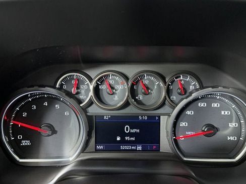 Used 2021 Chevrolet Tahoe Z71 AWD/4WD image 12