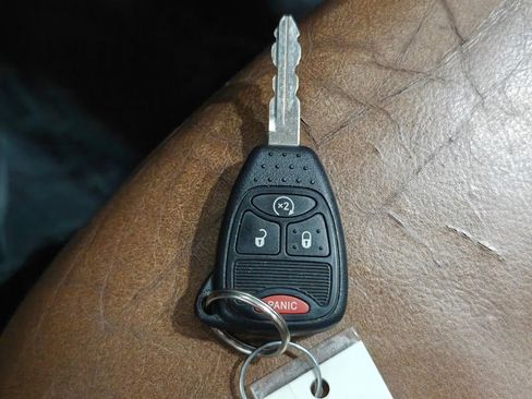 Used 2013 Jeep Wrangler Unlimited Sahara w/ Dual Top Group image 9