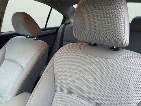 Used 2018 Subaru Legacy 2.5i Premium image 10