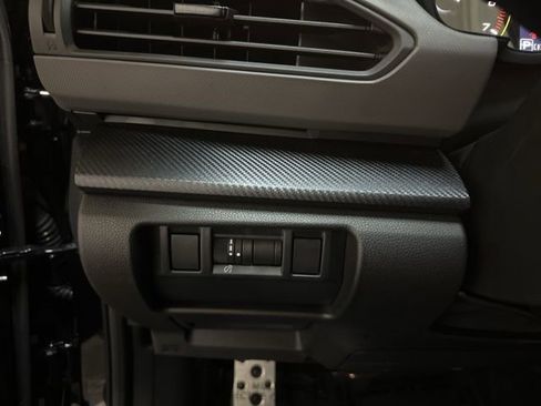 Used 2025 Subaru Crosstrek 2.5i Sport image 19