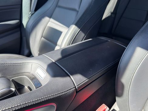 Used 2022 Mercedes-Benz GLE 350 GLE 350 w/ Premium Package image 14