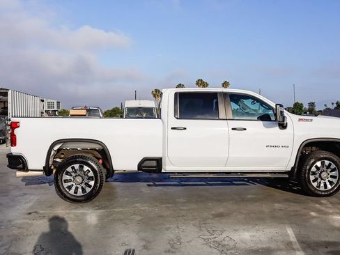 Used 2025 Chevrolet Silverado 2500 Custom w/ Custom Value Package AWD/4WD image 13