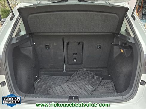 Used 2022 Volkswagen Taos S image 15