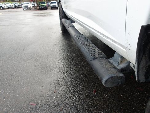 Used 2025 RAM 2500 Tradesman w/ Safety Group image 9