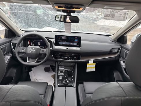 New 2026 Nissan Rogue Platinum image 22