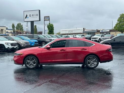 Used 2023 Honda Accord EX image 7