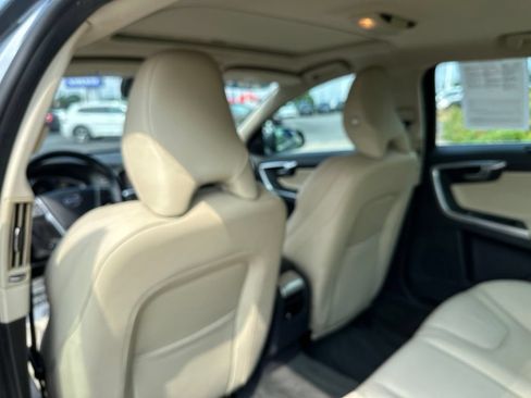 Used 2018 Volvo S60 T5 Inscription Platinum AWD/4WD image 38