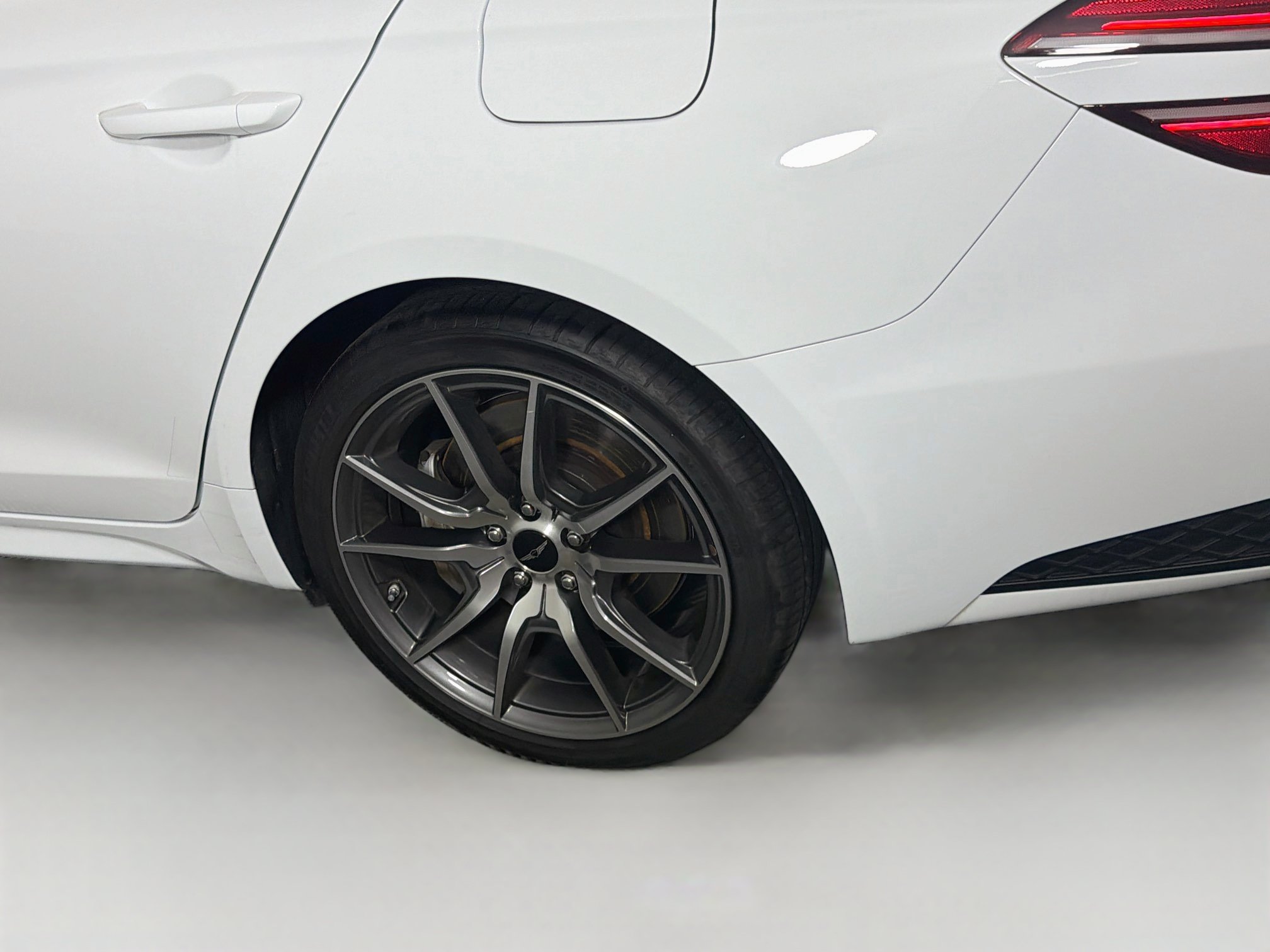 Used 2026 Genesis G70 2.5T RWD image 11