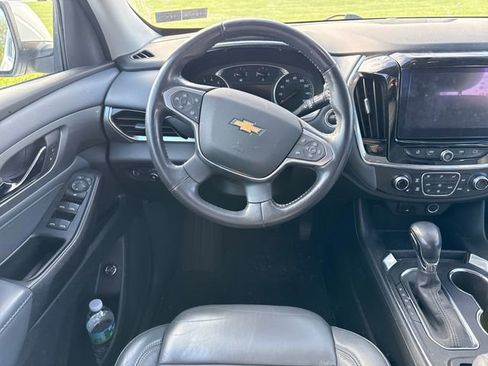 Used 2021 Chevrolet Traverse LT AWD/4WD image 20