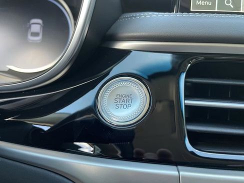 New 2026 Genesis G70 2.5T image 37