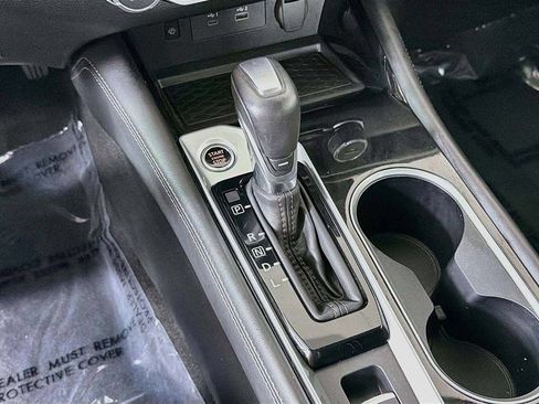 Used 2023 Nissan Altima 2.5 SL FWD image 41