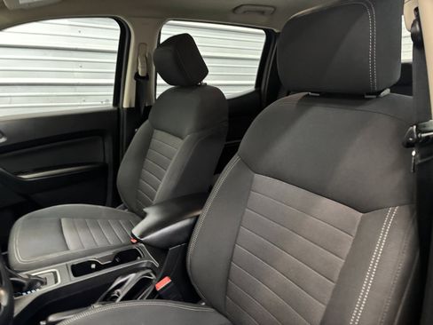 Used 2019 Ford Ranger XL w/ Equipment Group 101A Mid image 11