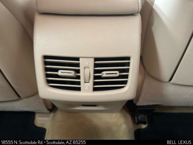Used 2014 Lexus ES 350 w/ Luxury Package FWD image 16