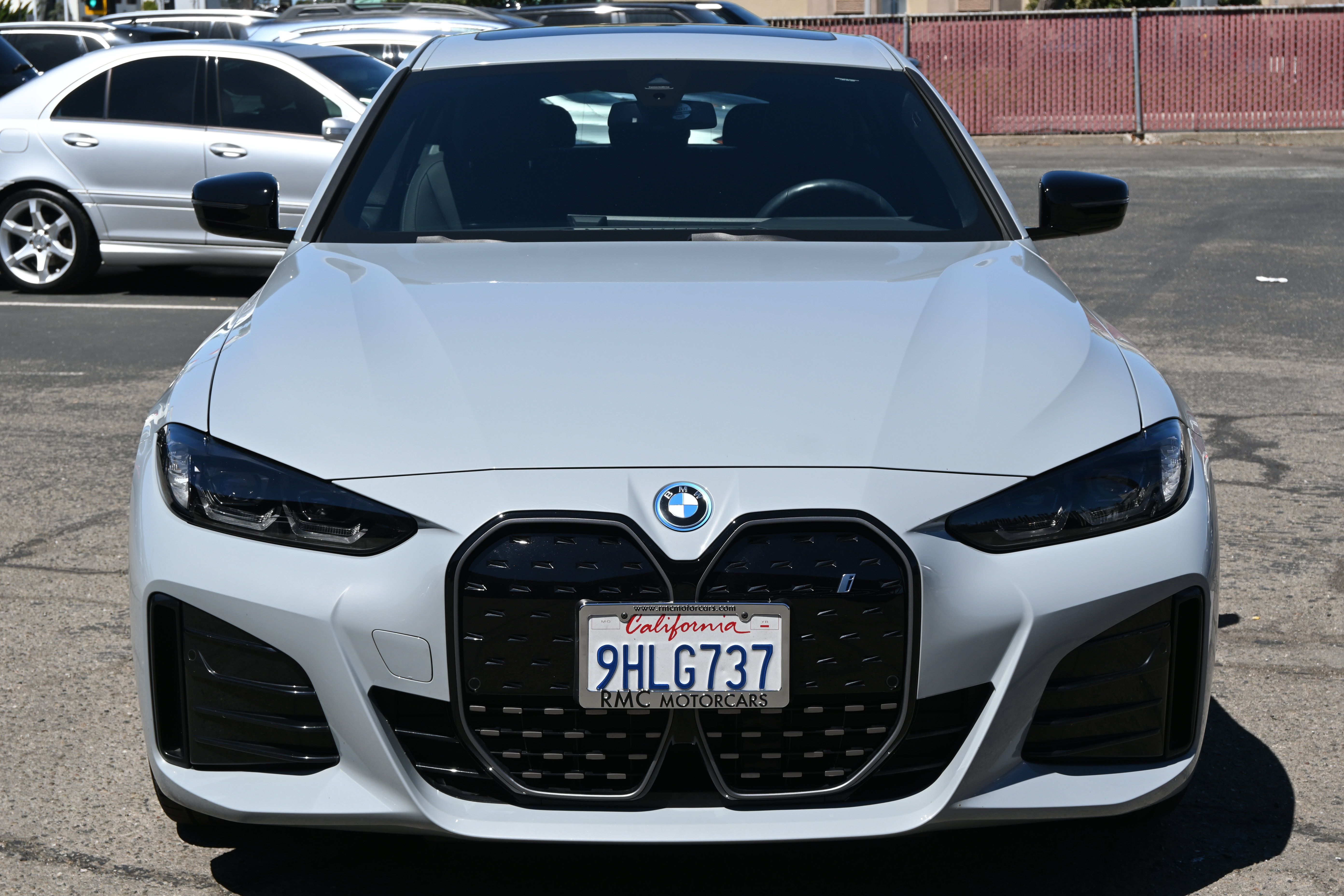 Used 2023 BMW i4 eDrive40 w/ M Sport Package RWD image 3