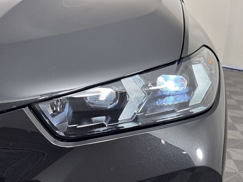 Used 2026 BMW X5 sDrive40i w/ M Sport Package RWD image 12