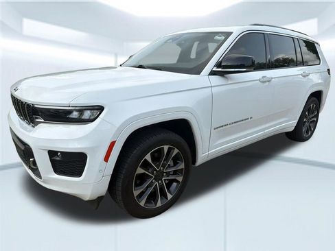 Used 2023 Jeep Grand Cherokee L Overland w/ Rear Seat Video Group I AWD/4WD image 6