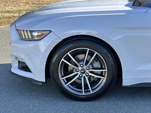 Used 2017 Ford Mustang Premium image 34