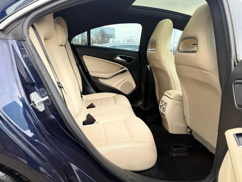 Used 2017 Mercedes-Benz CLA 250 4MATIC image 32