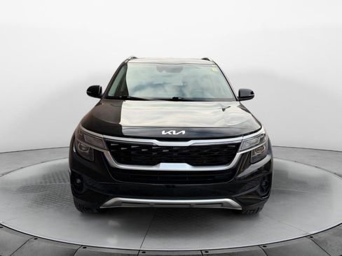 Used 2022 Kia Seltos EX image 8