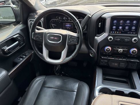 Used 2021 GMC Sierra 1500 SLT w/ SLT Premium Package AWD/4WD image 28