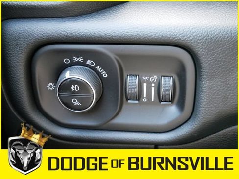 Used 2021 RAM 1500 Laramie AWD/4WD image 23