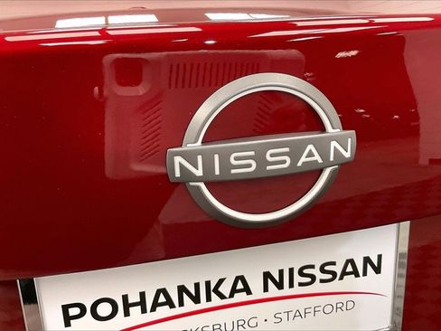 Certified 2025 Nissan Sentra SV image 7