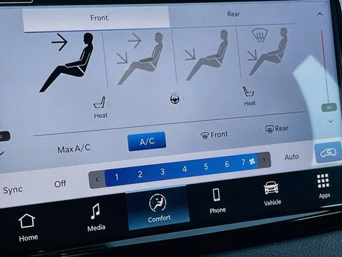 Used 2026 Chrysler Pacifica Select FWD image 19