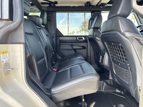 Certified 2025 Ford Bronco Badlands image 27