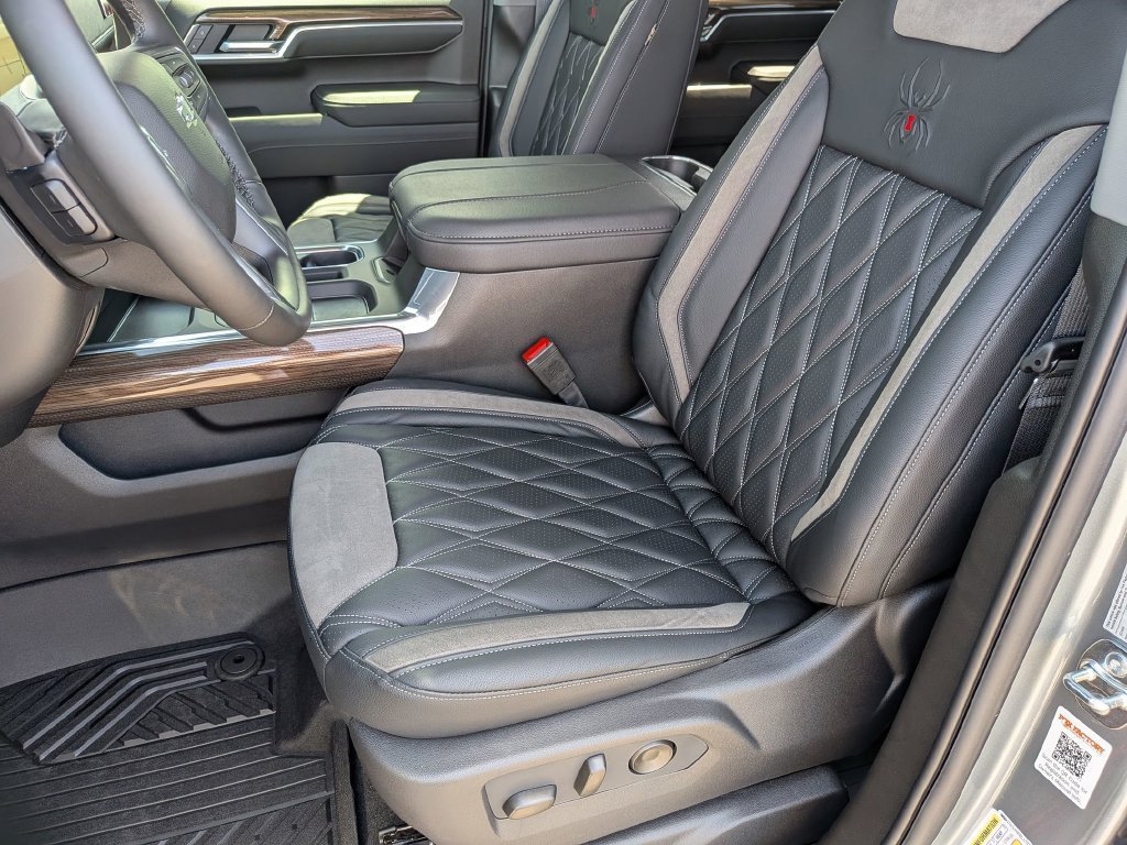 New 2026 Chevrolet Silverado 1500 RST AWD/4WD image 14