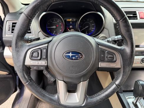 Used 2016 Subaru Outback 2.5i Limited AWD/4WD image 25