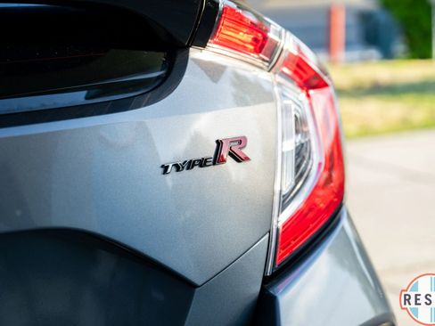Used 2019 Honda Civic Type R image 21