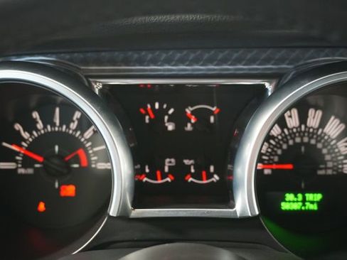 Used 2008 Ford Mustang GT Premium image 14