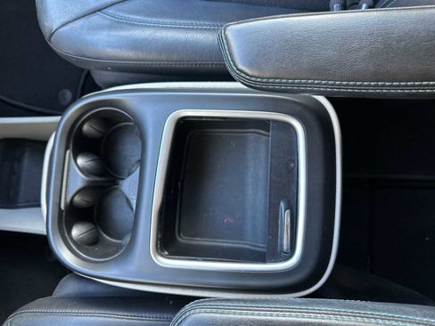 Used 2021 Chrysler Pacifica Touring-L image 20