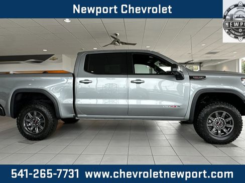 New 2026 GMC Sierra 1500 AT4X image 3