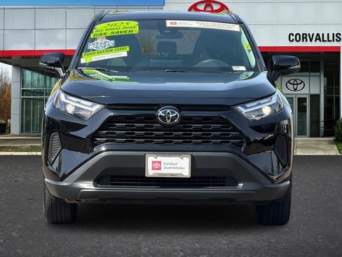 Certified 2025 Toyota RAV4 XLE AWD/4WD image 9